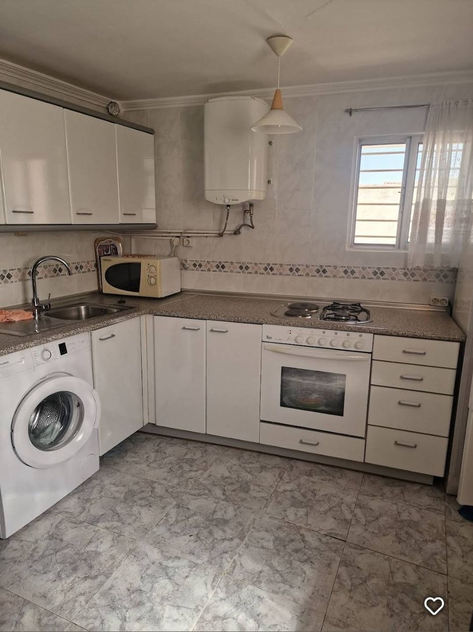 Cocina equipada de Casa Plenas